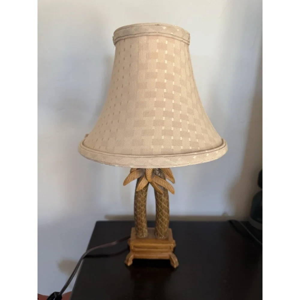 Hampton Bay vintage palm